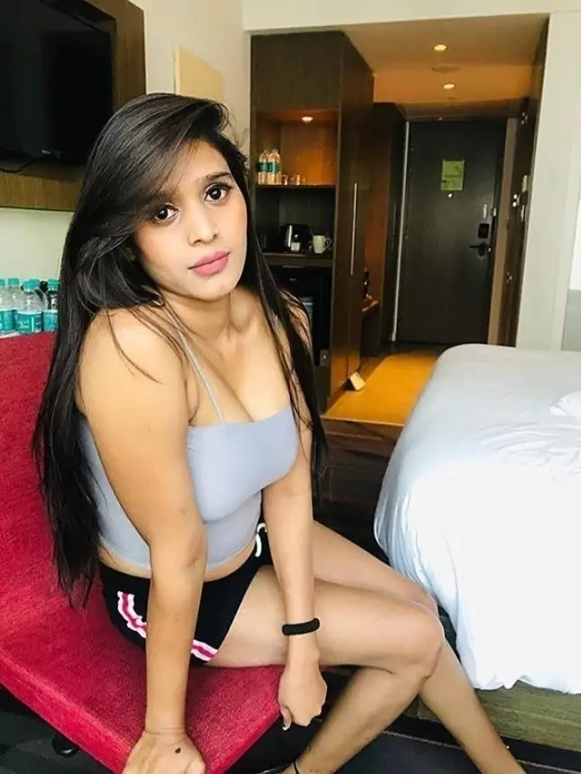 कॉल गर्ल्स सर्विस  कीर्णापुर